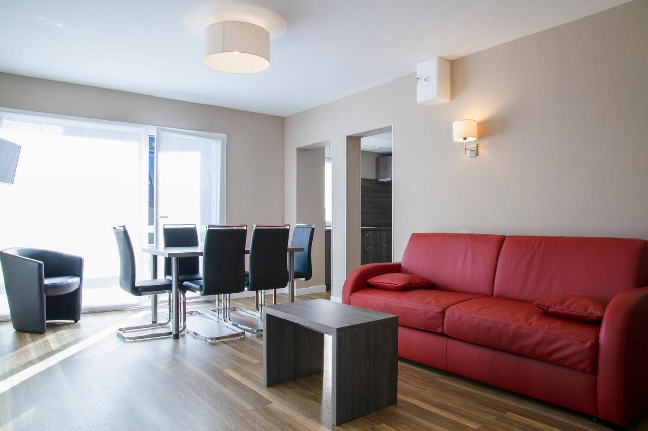 Park Hotel & Appartements Cholet Exteriör bild